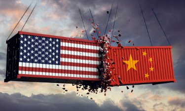 How U.S. and China Tariffs Are Reshaping the iPhone and Smartphone Industry